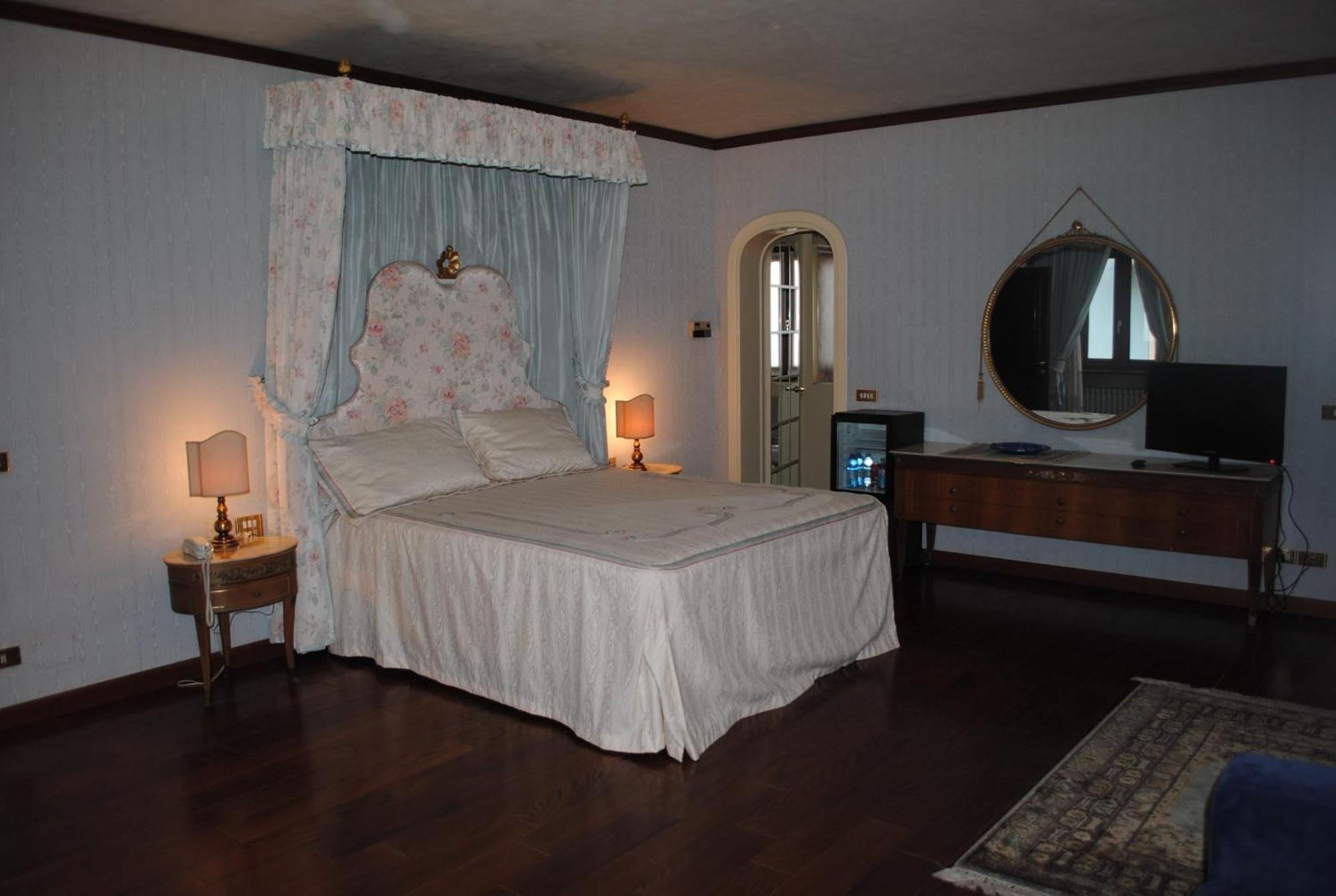 Hotel Locanda San Giacomo Agliano Terme Zimmer foto