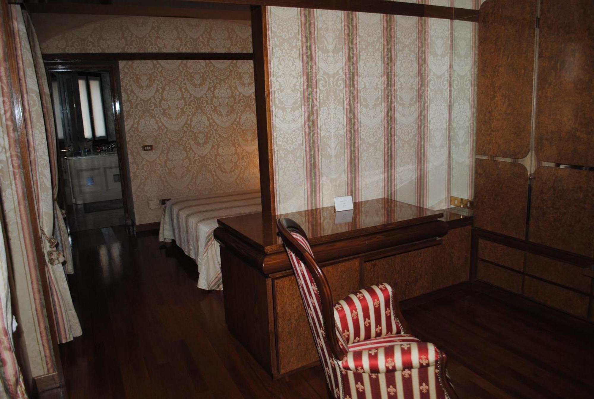 Hotel Locanda San Giacomo Agliano Terme Zimmer foto