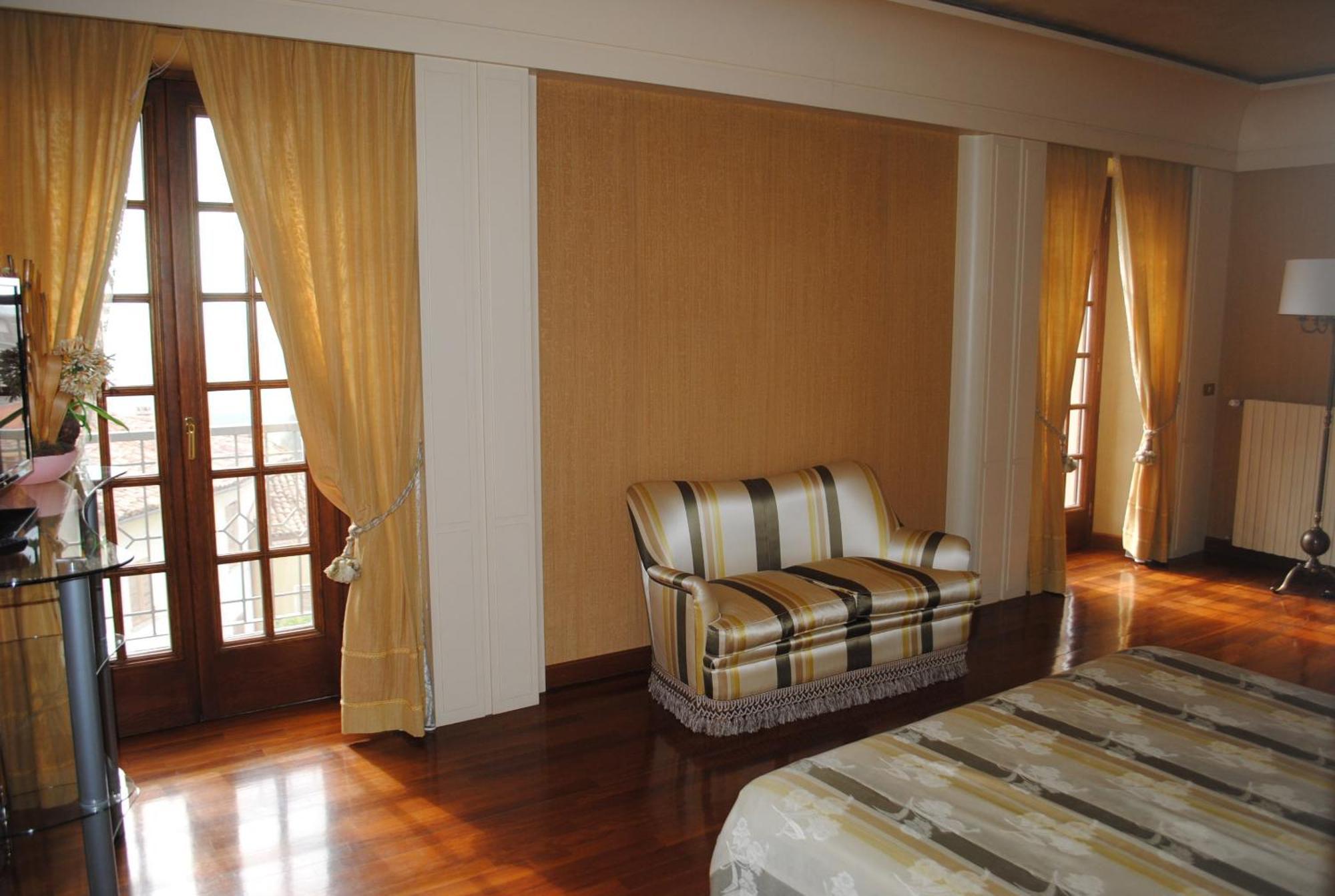 Hotel Locanda San Giacomo Agliano Terme Zimmer foto