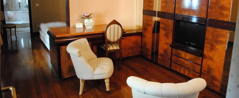Hotel Locanda San Giacomo Agliano Terme Exterior foto